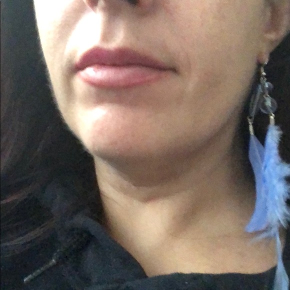 Lavender feather earrings - Picture 8 of 8